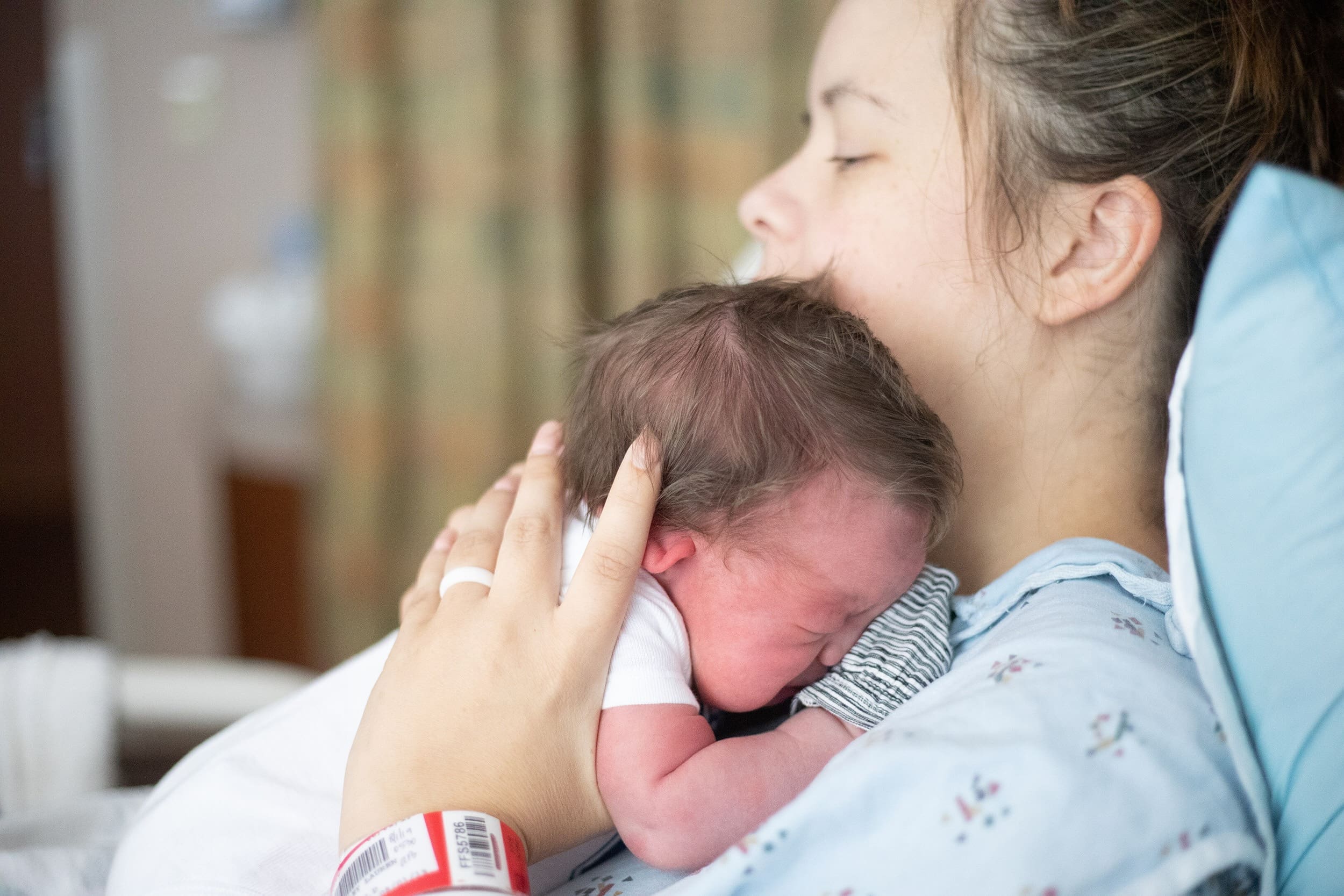 Natural-Birth-Preparation-Holistic-Guide-Photographer-Your-Birth-Story-06